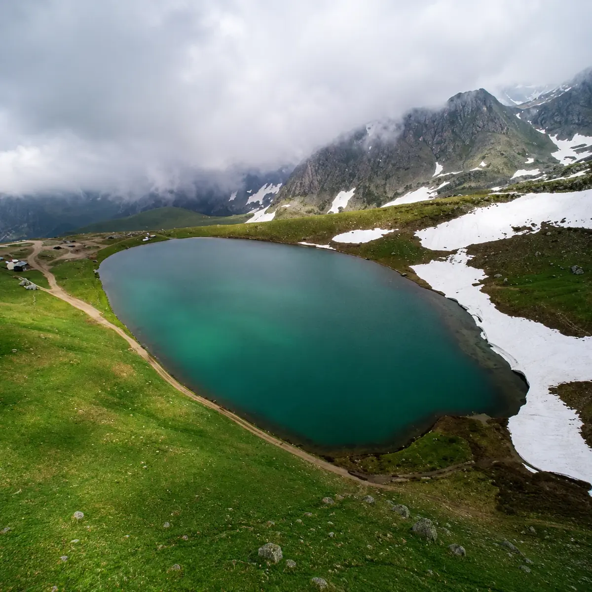 بحيرة السمك